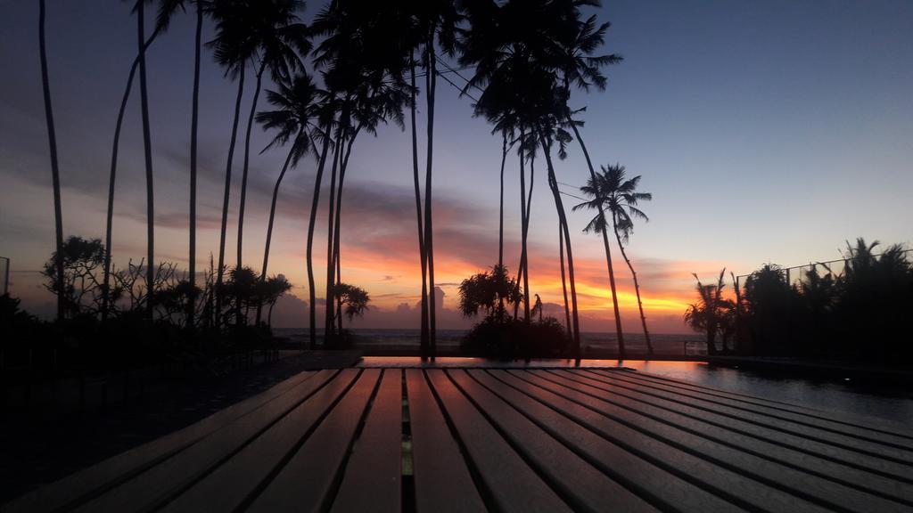 Club Waskaduwa Beach Resort & Spa Kalutara Dış mekan fotoğraf